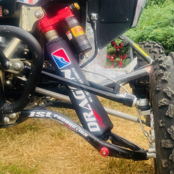 HOUSSES AMORTISSEURS DRAG'ON NOIRE NEOPRENE 27 X 24 CM