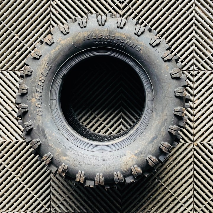 pneus quad 18X6.5-8 carlisle