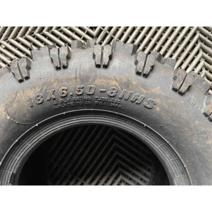 pneus quad 18X6.5-8 carlisle