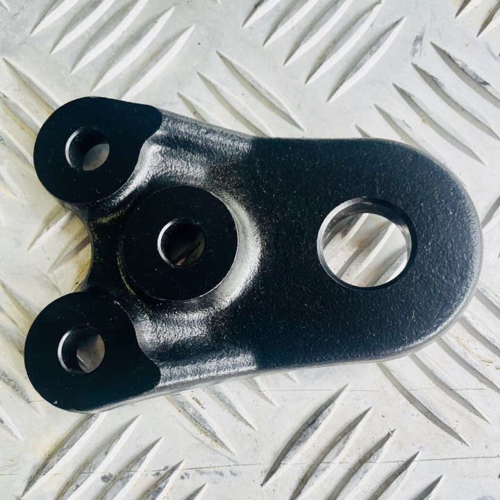 support de boule d'attelage quad 450/500/700/750 king quad suzuki