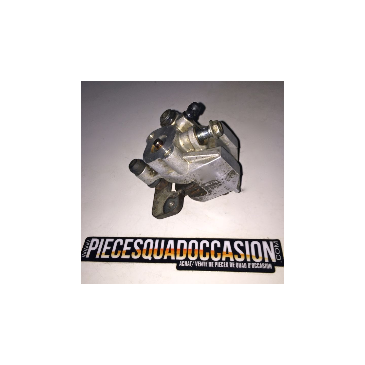 Étrier De Frein Arrière Compatible Yamaha Kodiak 400 (2000-2002) & Kodiak 450 (2003-2004) – Complet Avec Plaquettes