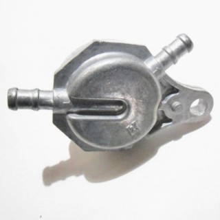 robinet d'essence quad 500 cf moto et 520 goes