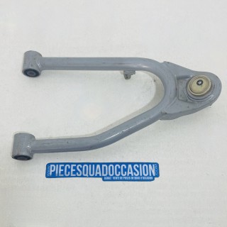 TRIANGLE + ROTULE SUPERIEUR DROIT QUAD 250 QUADLANDER SYM ET VECTOR E-TON (GRIS)