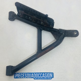 triangle inférieur droit quad 550/560/600 HY hytrack (avant)