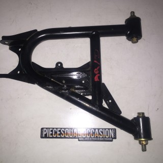 triangle  inferieur gauche arrière quad 600 sym quadraider