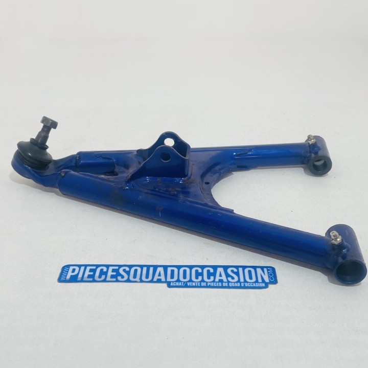 TRIANGLE INFÉRIEUR GAUCHE QUAD 200 BLASTER YAMAHA (BLEU)