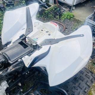 AILE ARRIÈRE BLANCHE QUAD 450/500/525 OUTLAW POLARIS