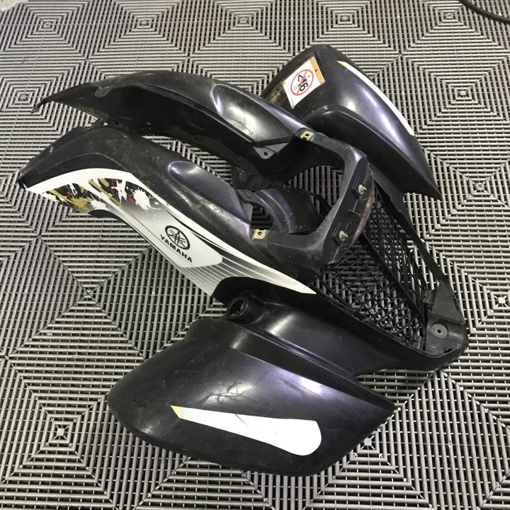 aile avant quad 660 raptor yamaha (noir)