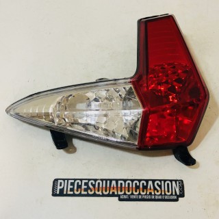 FEUX ARRIERE DROIT QUAD 250/300/500  MXU KYMCO