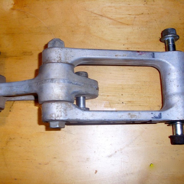 BIELLETTE D'AMORTISSEUR + BASCULEUR  450 KFXR