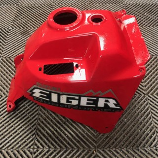 couvre reservoir quad 400 eiger king quad suzuki (rouge)