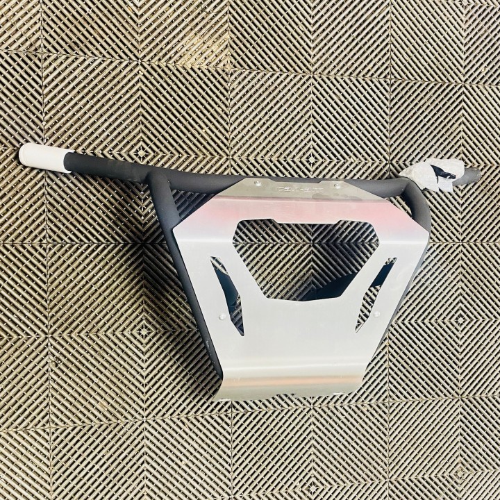 bumper ssv  can am commander