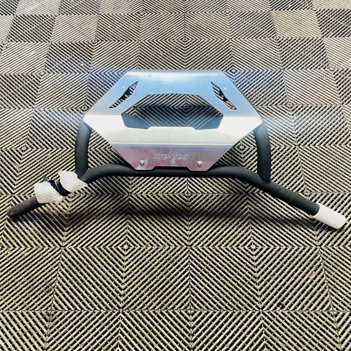 bumper ssv  can am commander