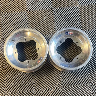 jante  avant douglas alu modéle a5 (4x156)