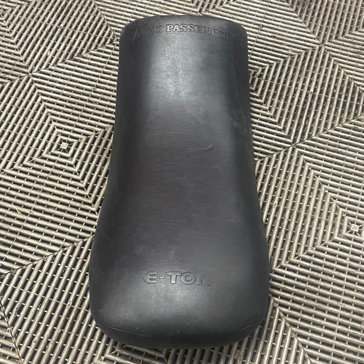 selle quad 90 sierra e-ton (noir)